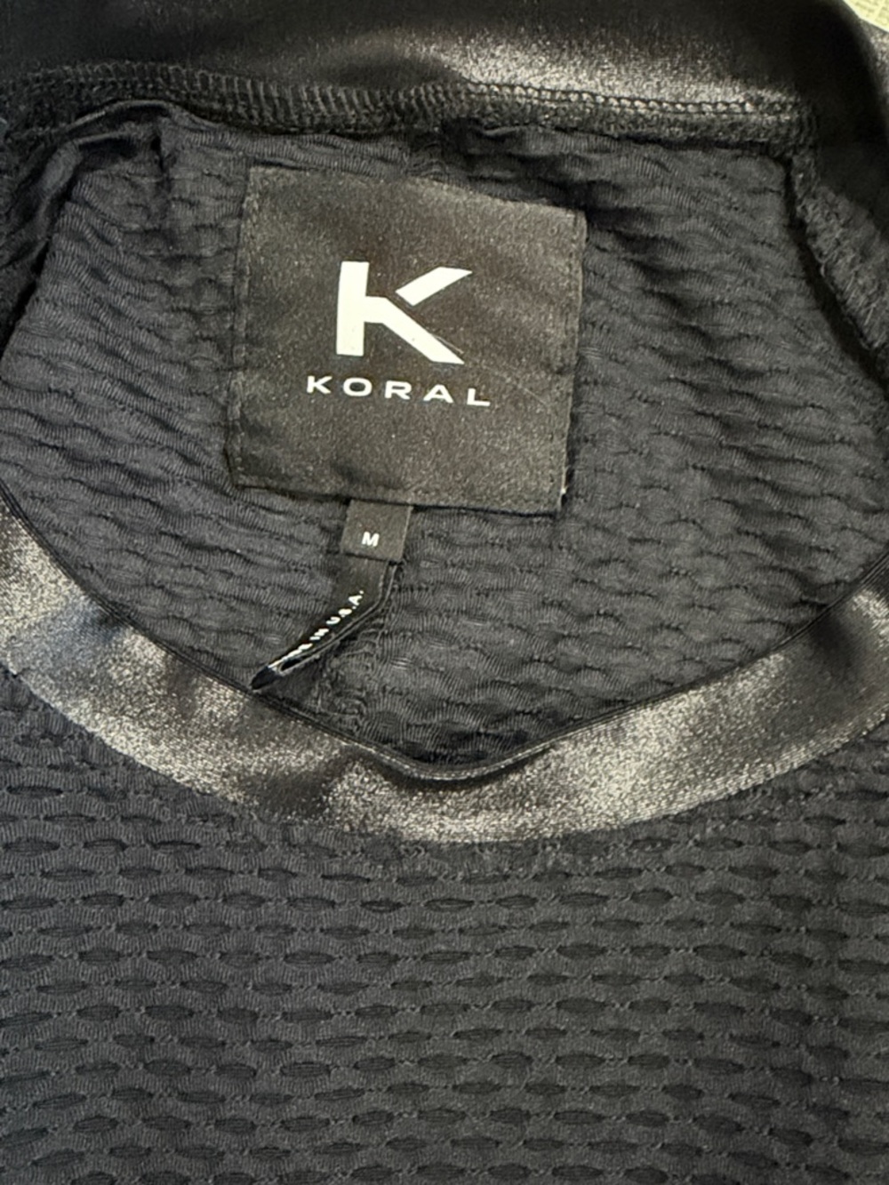 Koral Black Textured Long-Sleeve Athletic Top M - Picture 5 of 5